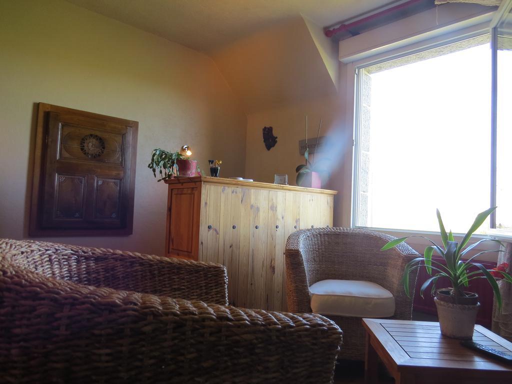 Les Chambres De Kermenguy Sibiril Exteriör bild